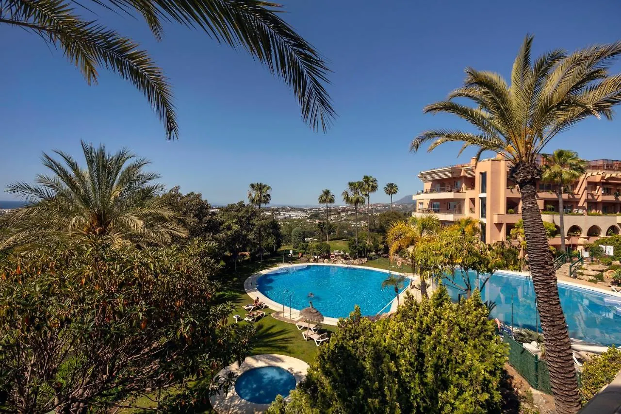 Stunning 2 Bedroom Apartment Magna Marbella Rdr259 Spain