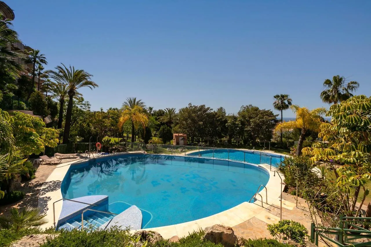 Stunning 2 Bedroom Apartment Magna Marbella Rdr259 0*,